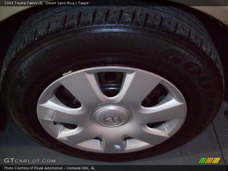 Desert Sand Mica / Taupe 2004 Toyota Camry LE
