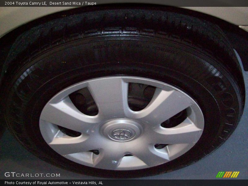 Desert Sand Mica / Taupe 2004 Toyota Camry LE