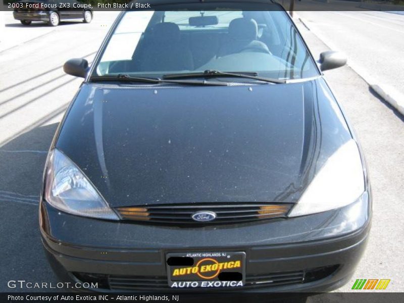 Pitch Black / Black 2003 Ford Focus ZX3 Coupe