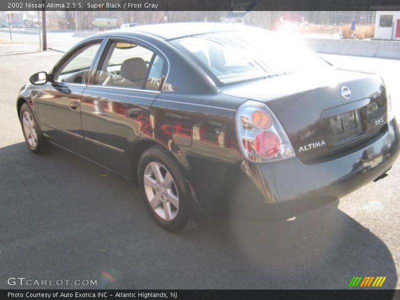 Super Black / Frost Gray 2002 Nissan Altima 2.5 S