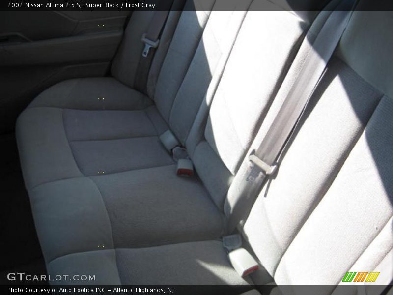 Super Black / Frost Gray 2002 Nissan Altima 2.5 S