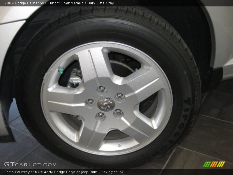 Bright Silver Metallic / Dark Slate Gray 2009 Dodge Caliber SXT