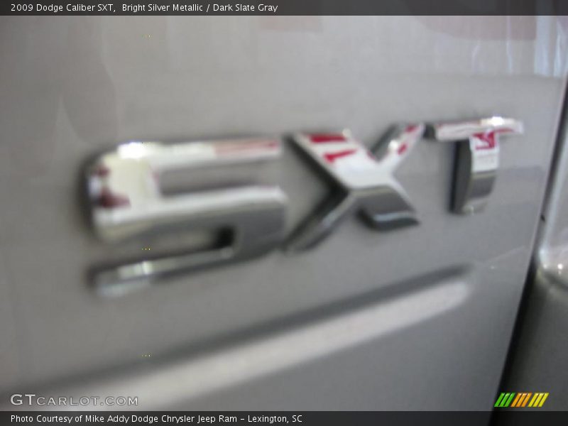 Bright Silver Metallic / Dark Slate Gray 2009 Dodge Caliber SXT