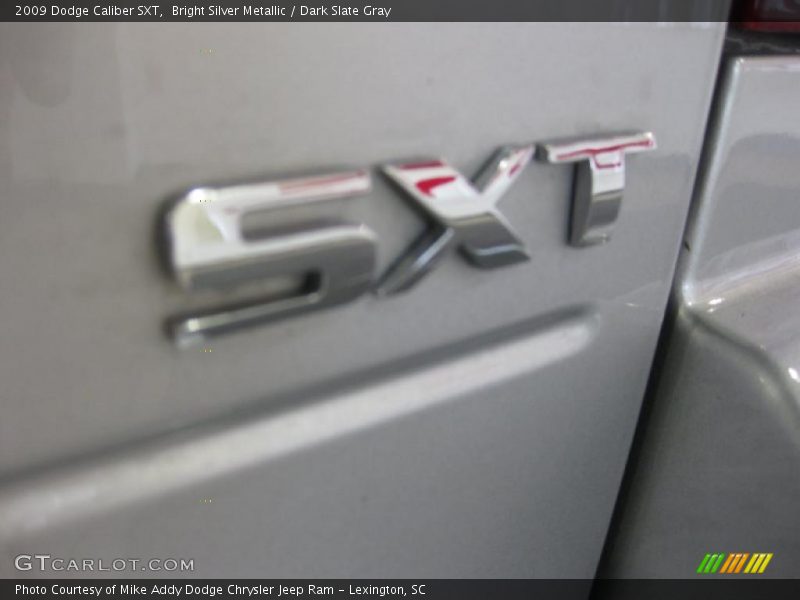 Bright Silver Metallic / Dark Slate Gray 2009 Dodge Caliber SXT
