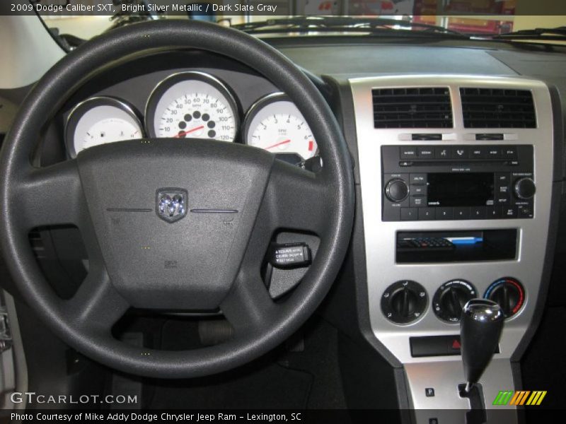 Bright Silver Metallic / Dark Slate Gray 2009 Dodge Caliber SXT
