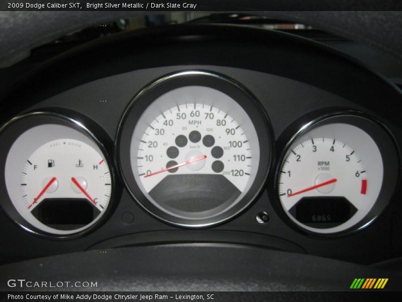Bright Silver Metallic / Dark Slate Gray 2009 Dodge Caliber SXT