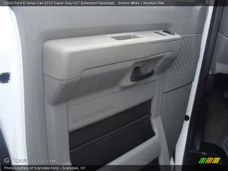 Oxford White / Medium Flint 2009 Ford E Series Van E350 Super Duty XLT Extended Passenger