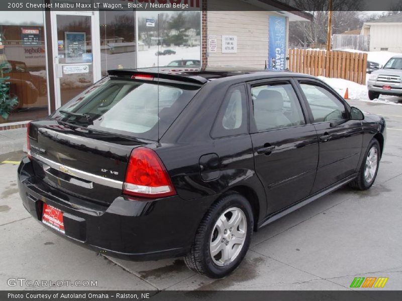 Black / Neutral Beige 2005 Chevrolet Malibu Maxx LT Wagon