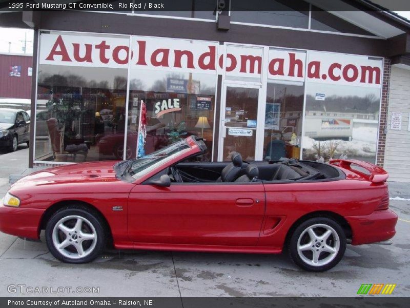 Rio Red / Black 1995 Ford Mustang GT Convertible