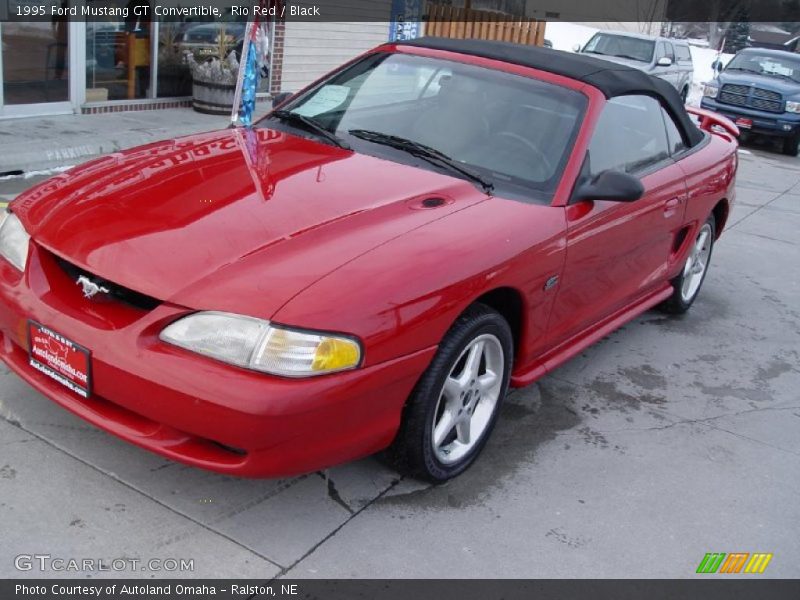 Rio Red / Black 1995 Ford Mustang GT Convertible