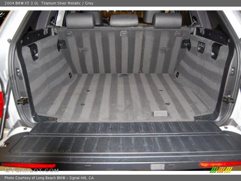 Titanium Silver Metallic / Grey 2004 BMW X5 3.0i