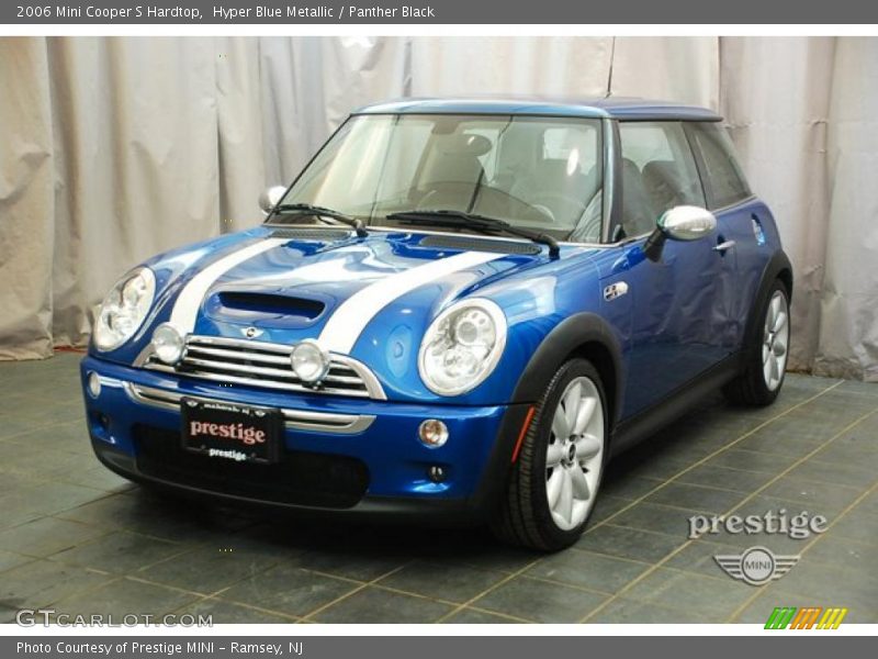 Hyper Blue Metallic / Panther Black 2006 Mini Cooper S Hardtop