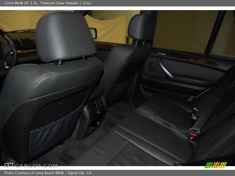 Titanium Silver Metallic / Grey 2004 BMW X5 3.0i