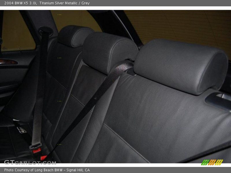 Titanium Silver Metallic / Grey 2004 BMW X5 3.0i