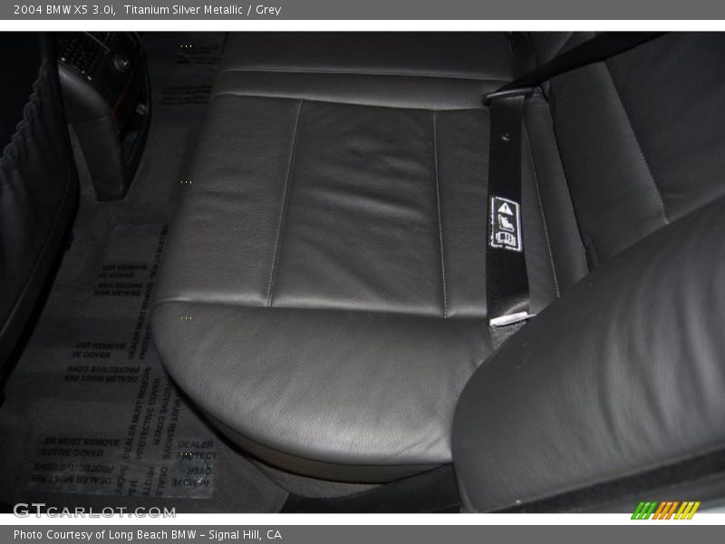 Titanium Silver Metallic / Grey 2004 BMW X5 3.0i