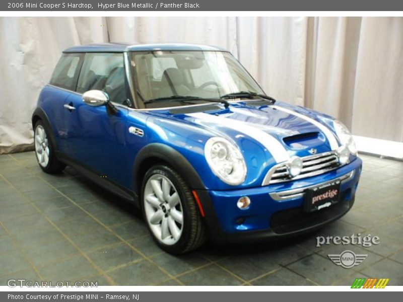 Hyper Blue Metallic / Panther Black 2006 Mini Cooper S Hardtop