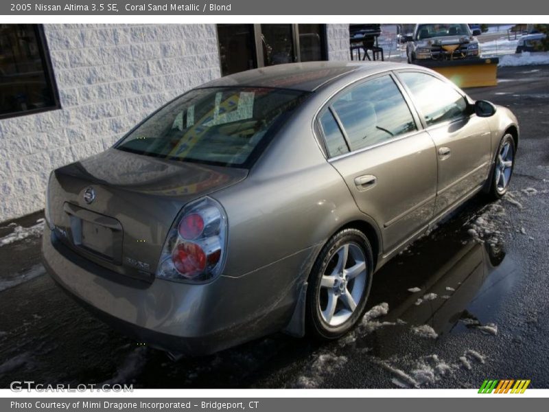 Coral Sand Metallic / Blond 2005 Nissan Altima 3.5 SE