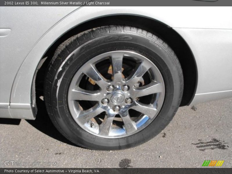 Millennium Silver Metallic / Light Charcoal 2002 Lexus ES 300
