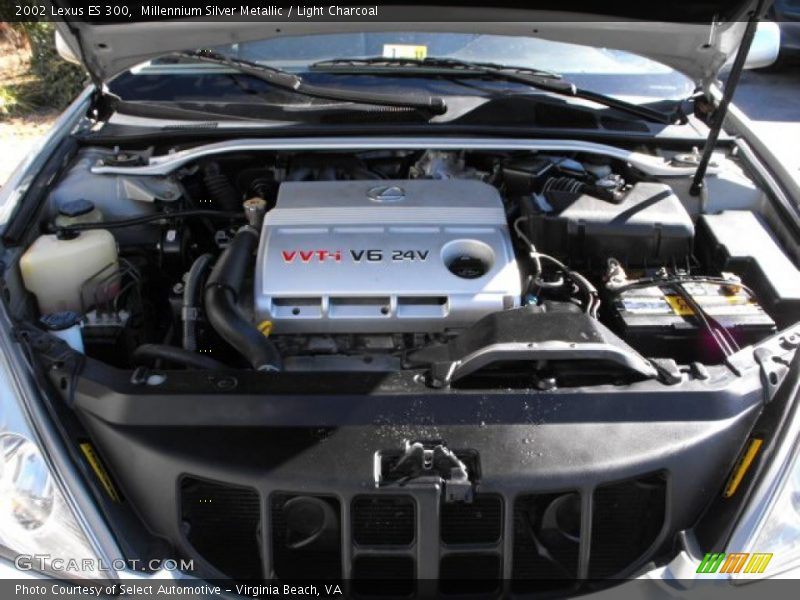 Millennium Silver Metallic / Light Charcoal 2002 Lexus ES 300