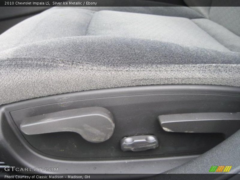 Silver Ice Metallic / Ebony 2010 Chevrolet Impala LS