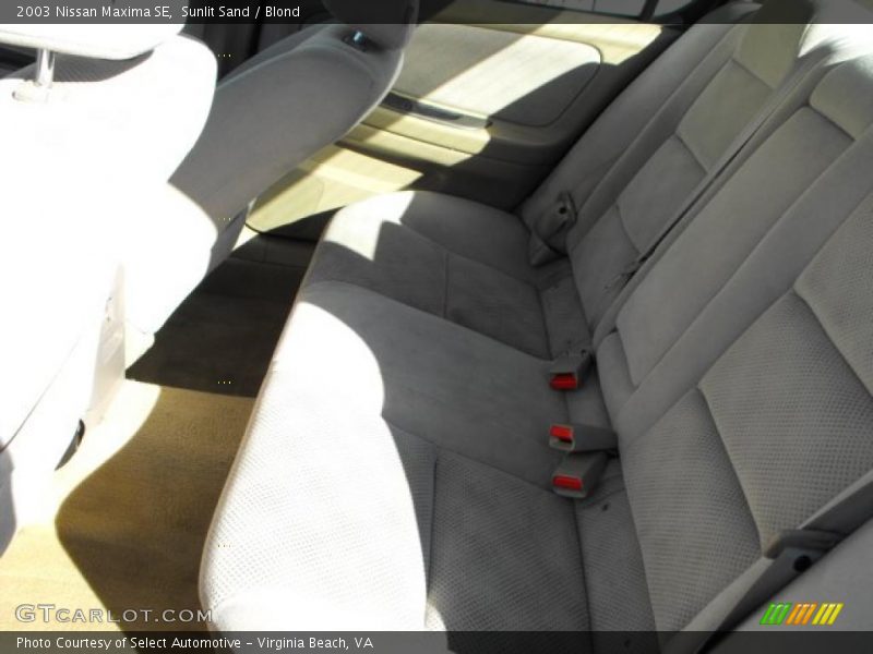 Sunlit Sand / Blond 2003 Nissan Maxima SE