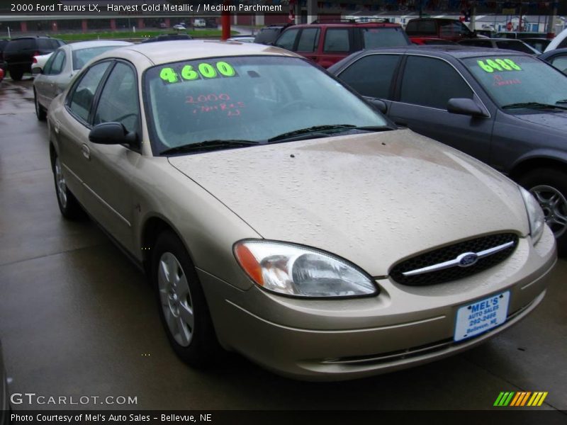 Harvest Gold Metallic / Medium Parchment 2000 Ford Taurus LX