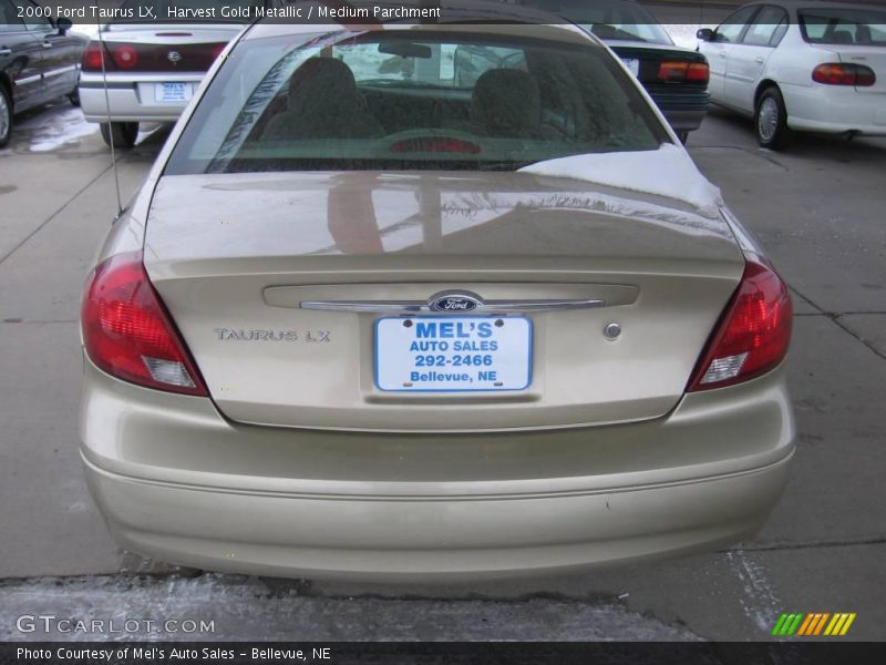 Harvest Gold Metallic / Medium Parchment 2000 Ford Taurus LX