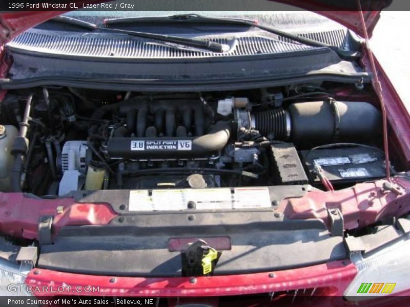 Laser Red / Gray 1996 Ford Windstar GL