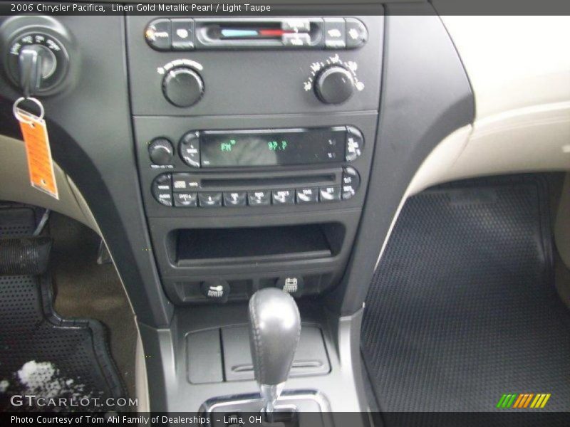 Linen Gold Metallic Pearl / Light Taupe 2006 Chrysler Pacifica