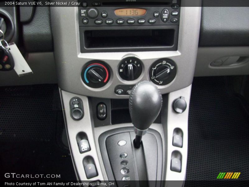 Silver Nickel / Gray 2004 Saturn VUE V6
