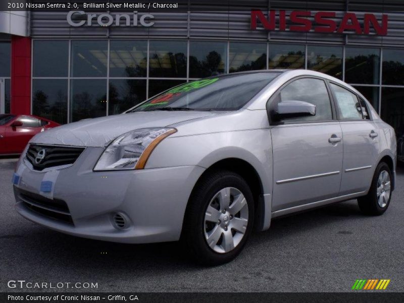 Brilliant Silver Metallic / Charcoal 2010 Nissan Sentra 2.0