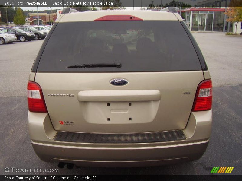 Pueblo Gold Metallic / Pebble Beige 2006 Ford Freestyle SEL