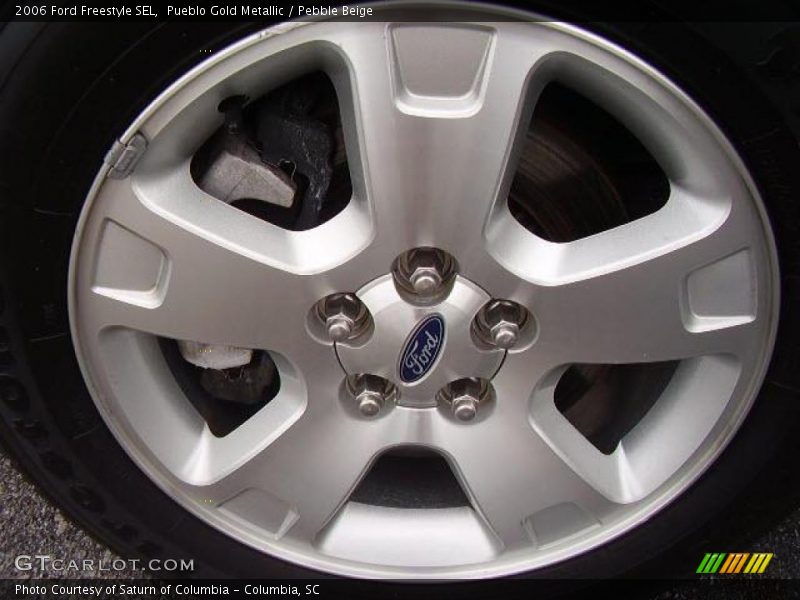 Pueblo Gold Metallic / Pebble Beige 2006 Ford Freestyle SEL