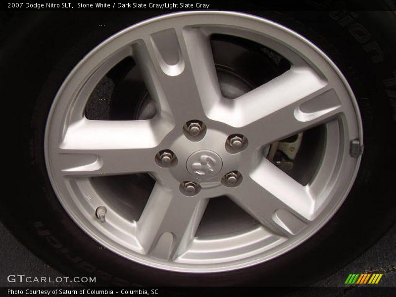 Stone White / Dark Slate Gray/Light Slate Gray 2007 Dodge Nitro SLT