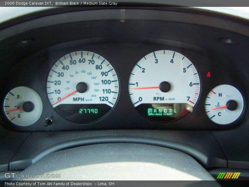 Brilliant Black / Medium Slate Gray 2006 Dodge Caravan SXT