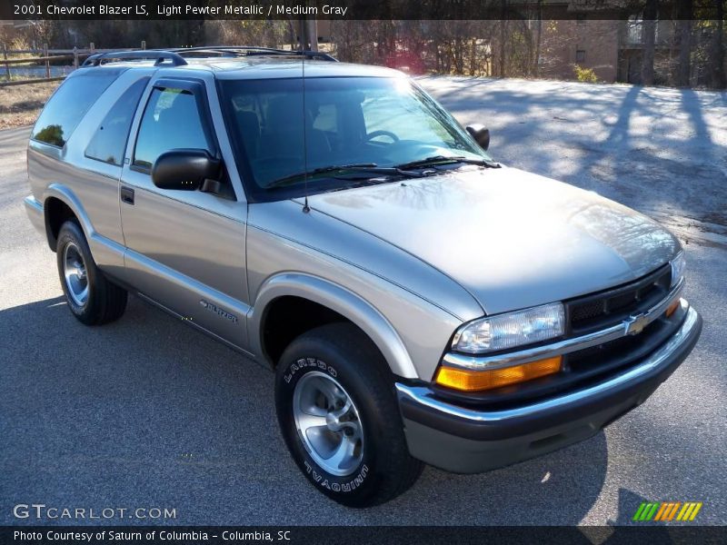 Light Pewter Metallic / Medium Gray 2001 Chevrolet Blazer LS