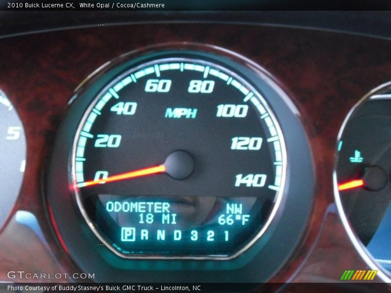White Opal / Cocoa/Cashmere 2010 Buick Lucerne CX
