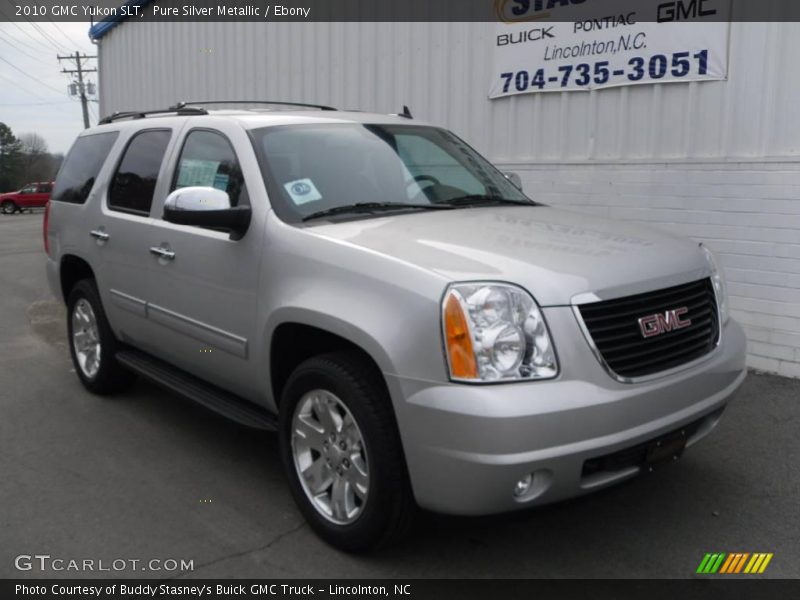 Pure Silver Metallic / Ebony 2010 GMC Yukon SLT