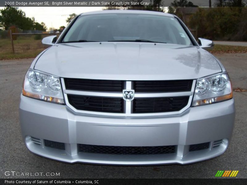 Bright Silver Metallic / Dark Slate Gray/Light Slate Gray 2008 Dodge Avenger SE