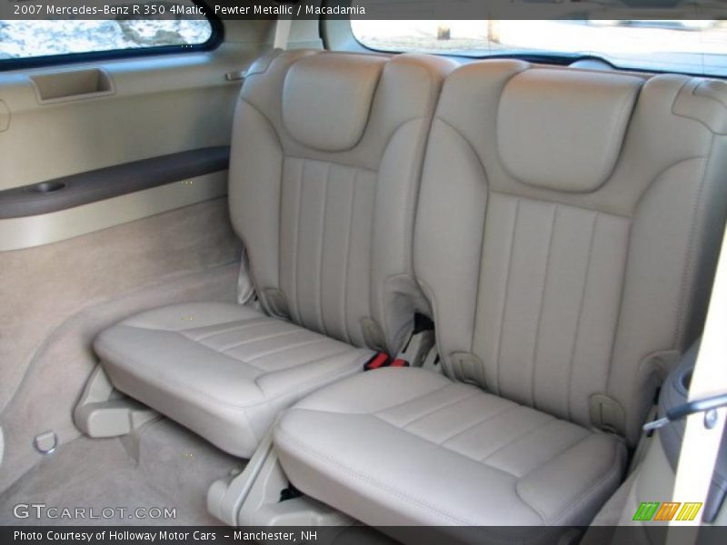 Pewter Metallic / Macadamia 2007 Mercedes-Benz R 350 4Matic