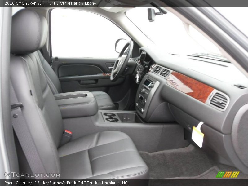 Pure Silver Metallic / Ebony 2010 GMC Yukon SLT