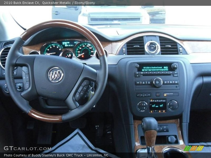 Quicksilver Metallic / Ebony/Ebony 2010 Buick Enclave CX