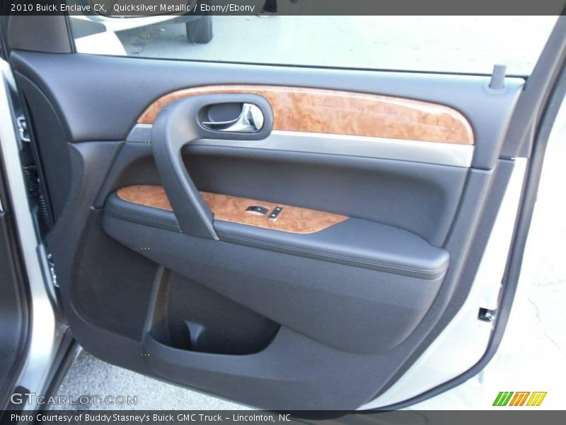 Quicksilver Metallic / Ebony/Ebony 2010 Buick Enclave CX