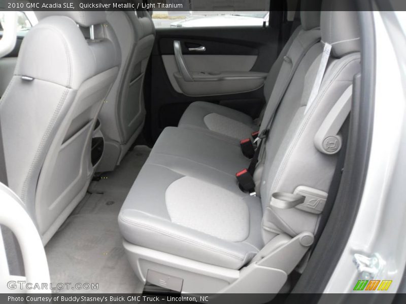 Quicksilver Metallic / Light Titanium 2010 GMC Acadia SLE