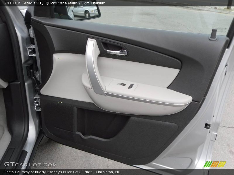 Quicksilver Metallic / Light Titanium 2010 GMC Acadia SLE