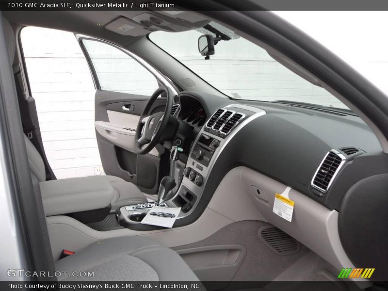 Quicksilver Metallic / Light Titanium 2010 GMC Acadia SLE