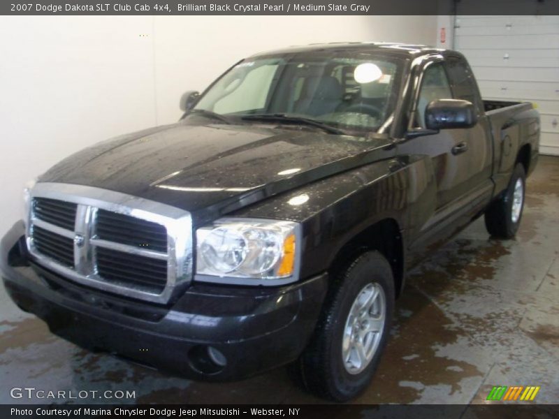 Brilliant Black Crystal Pearl / Medium Slate Gray 2007 Dodge Dakota SLT Club Cab 4x4
