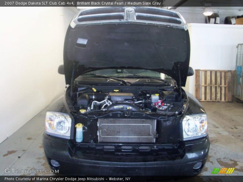 Brilliant Black Crystal Pearl / Medium Slate Gray 2007 Dodge Dakota SLT Club Cab 4x4
