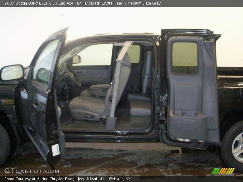 Brilliant Black Crystal Pearl / Medium Slate Gray 2007 Dodge Dakota SLT Club Cab 4x4