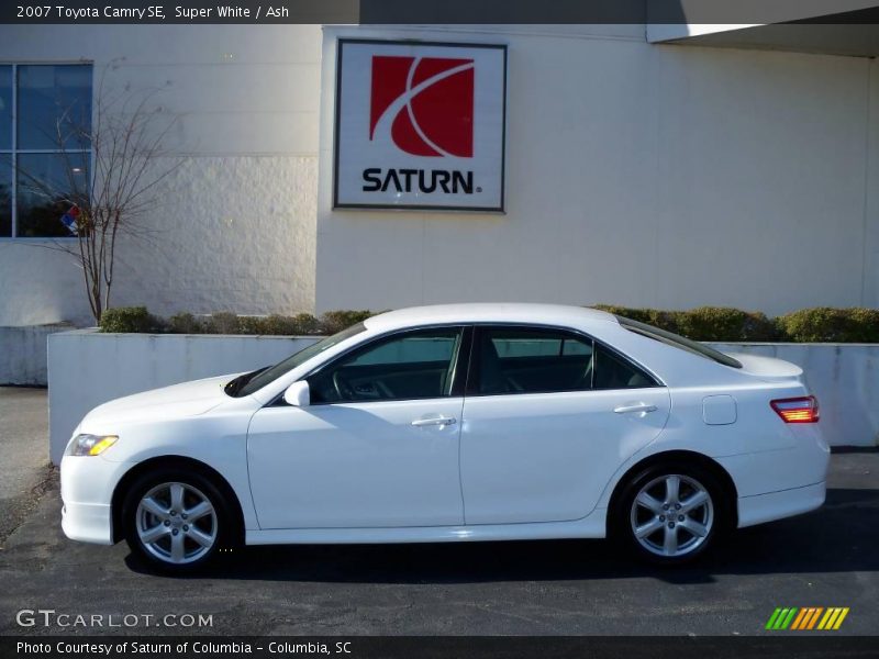 Super White / Ash 2007 Toyota Camry SE